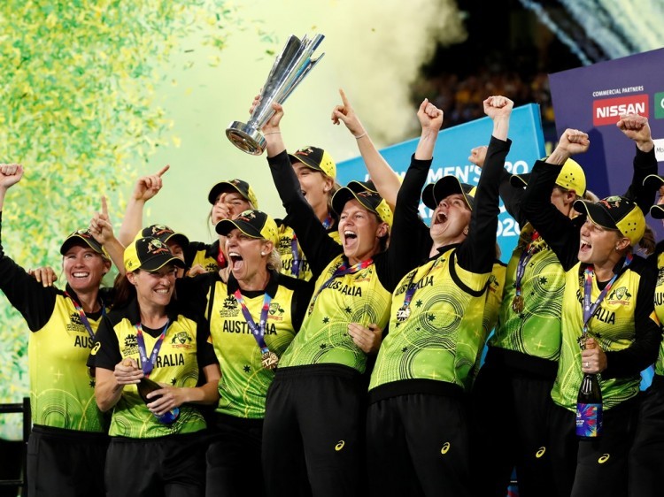 महिलाको टी-ट्वान्टी विश्वकप  एक वर्ष पछि सर्यो