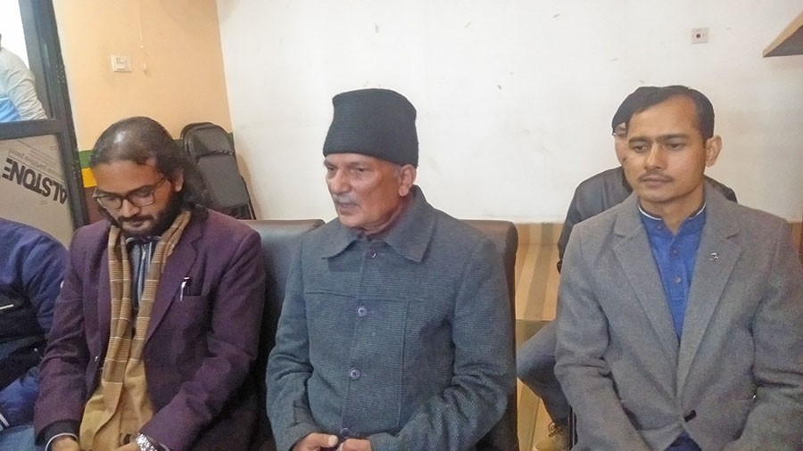 ओली हिटलरजस्तै छन्, छिट्टै पतन हुन्छन् : बाबुराम भट्टराई