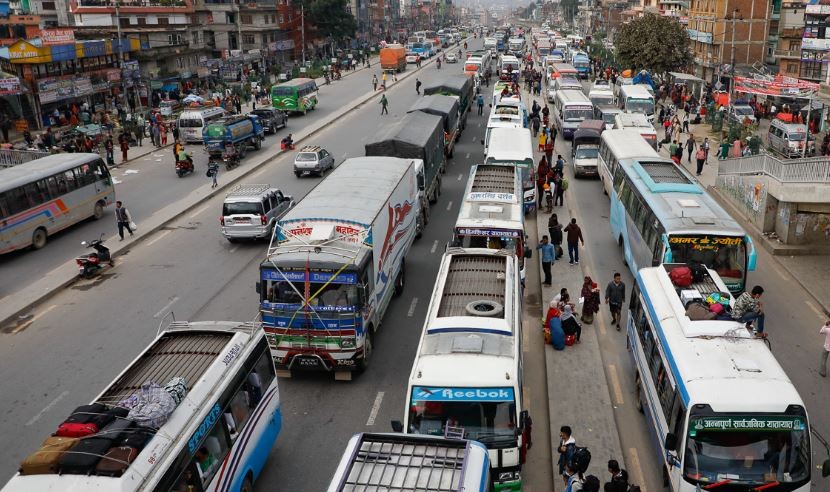 तेलको मूल्यवृद्धि फिर्ता लिन यातायात व्यवसायीको माग