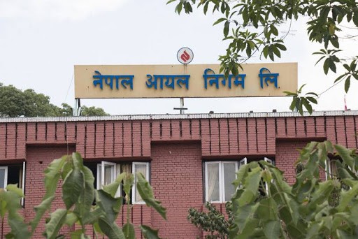 तीनसाता नपुग्दै पेट्रोलियम पदार्थको तीन पटक मूल्यवृद्धि