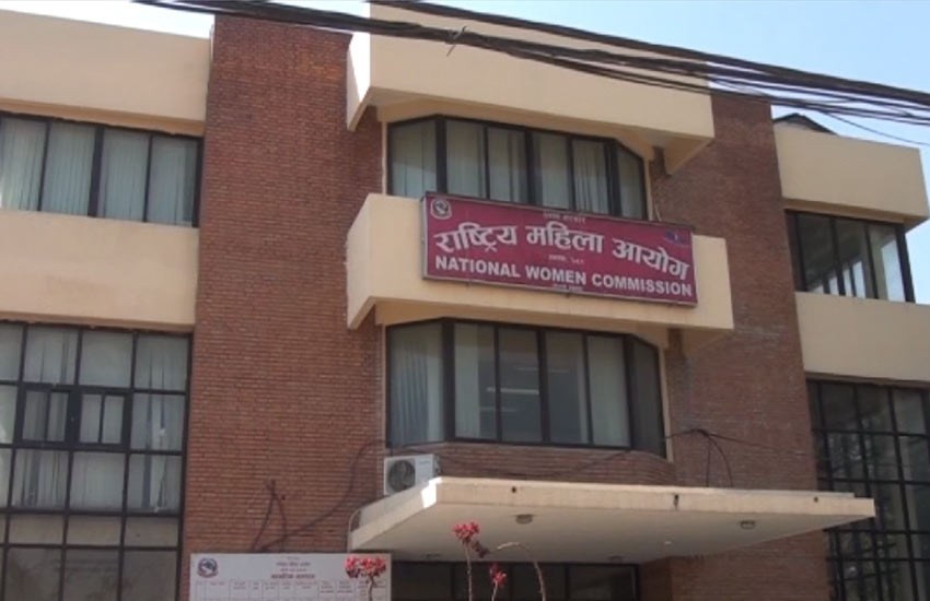 विद्यालयमा महिला हिंसाविरुद्ध अतिरिक्त कक्षा सञ्चालन गराउन आयोगको आग्रह