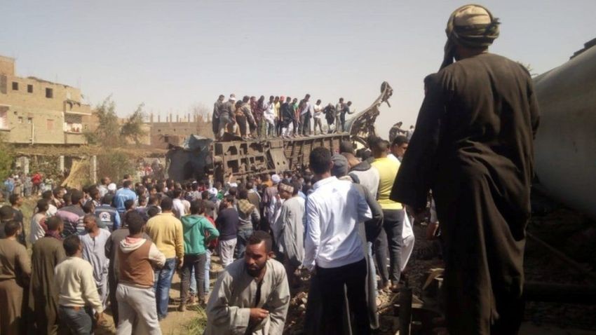 रेल दुर्घटना हुँदा इजिप्टमा ३२ जनाको मृत्यु,सयौँ घाइते