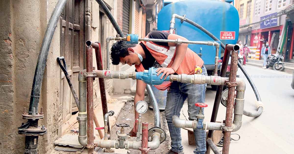 आजको अखबार : काठमाण्डौ उपत्यकामा मेलम्ची खानेपानी वितरण सुरु