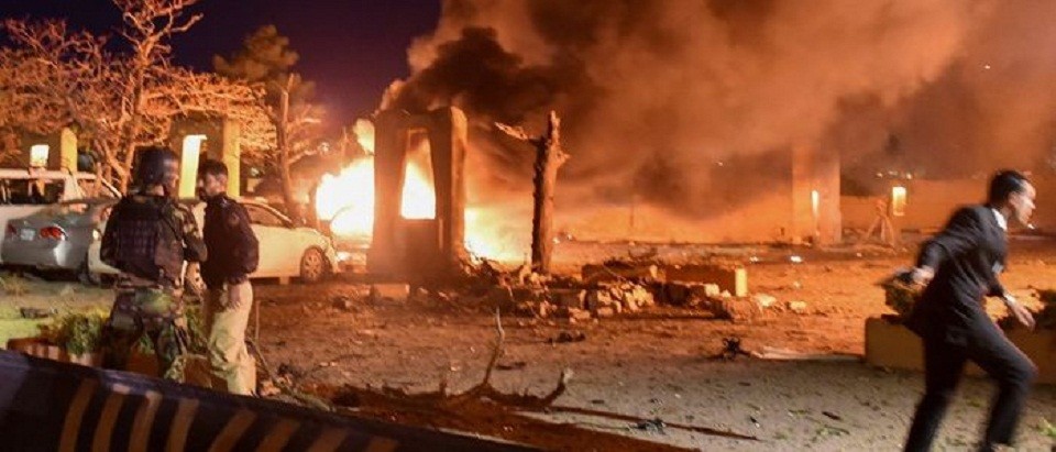 पाकिस्तानकाे एक हाेटलमा विष्फोट, ४ को मृत्यु ,११ जना घाइते