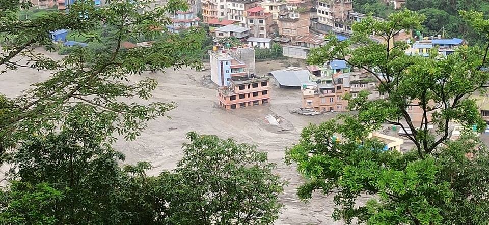 मेलम्ची बाढीमा सम्पर्कविहीन २ जना चिनियाँको शव भेटियो