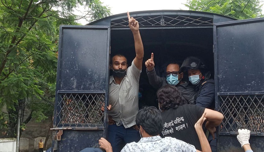 वीपी प्रतिष्ठानका पूर्वविद्यार्थी पक्राउ