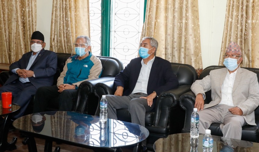 विपक्षी गठबन्धनको बैठक नेपाल निवास कोटेश्वरमा बस्दै