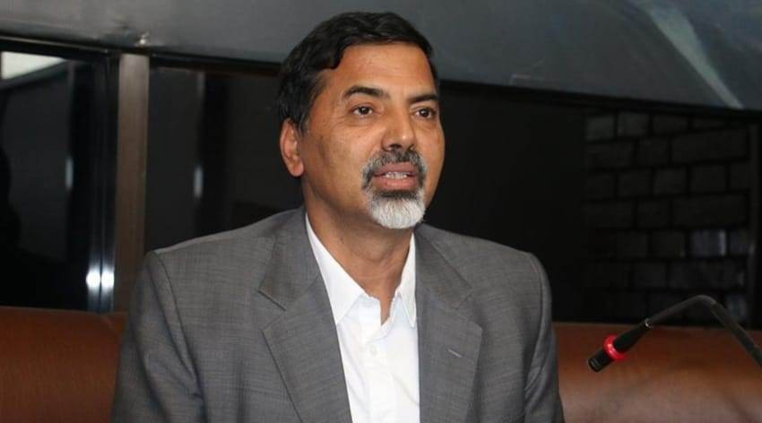 अर्थमन्त्री शर्मा र भारतीय राजदूत क्वात्राबीच भेट