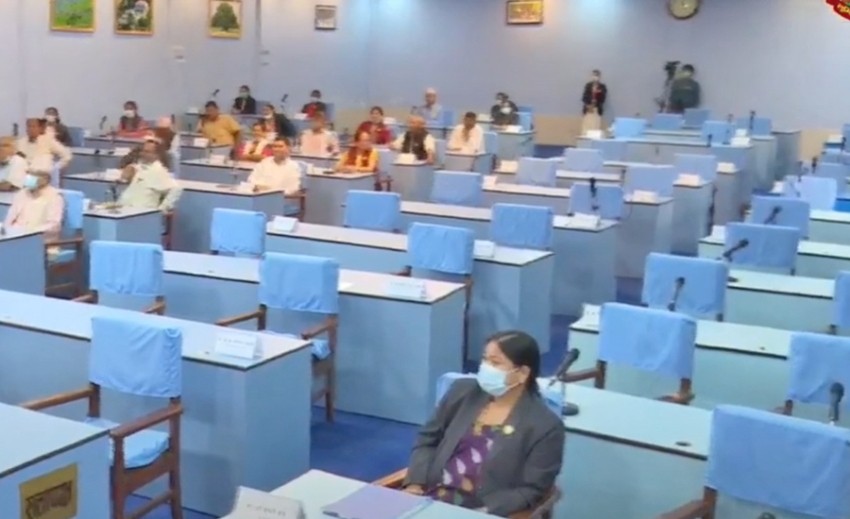 सत्तारुढ संसदहरुले नै बहिस्कार गरे लुम्बिनीमा प्रदेशसभा बैठक