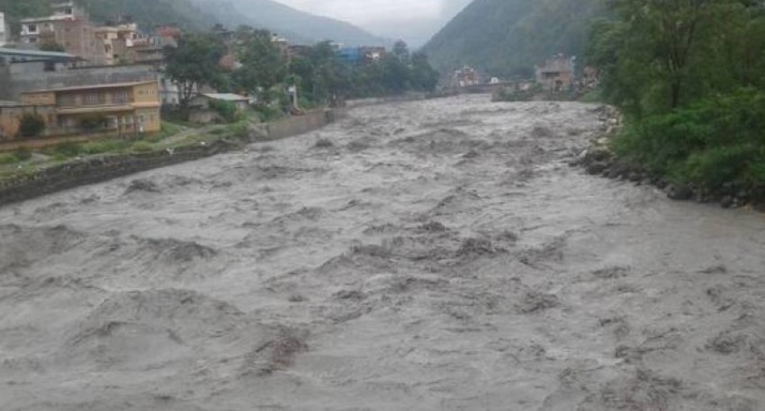 आज कुन-कुन नदीमा छ बाढीको जोखिम (सूचनासहित)