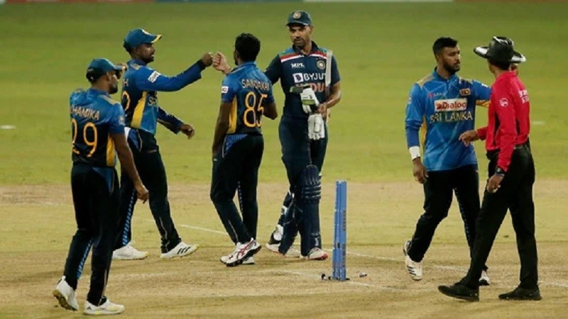 पहिलो एक दिवसीय क्रिकेटमा भारतसँग श्रीलङ्का सात विकेटले पराजित