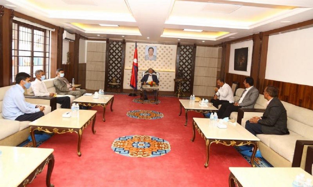 प्रधानमन्त्री देउवालाई भेटेर विप्लवले भने- तीनबुँदे सहमति सरकारले पालना गरोस्