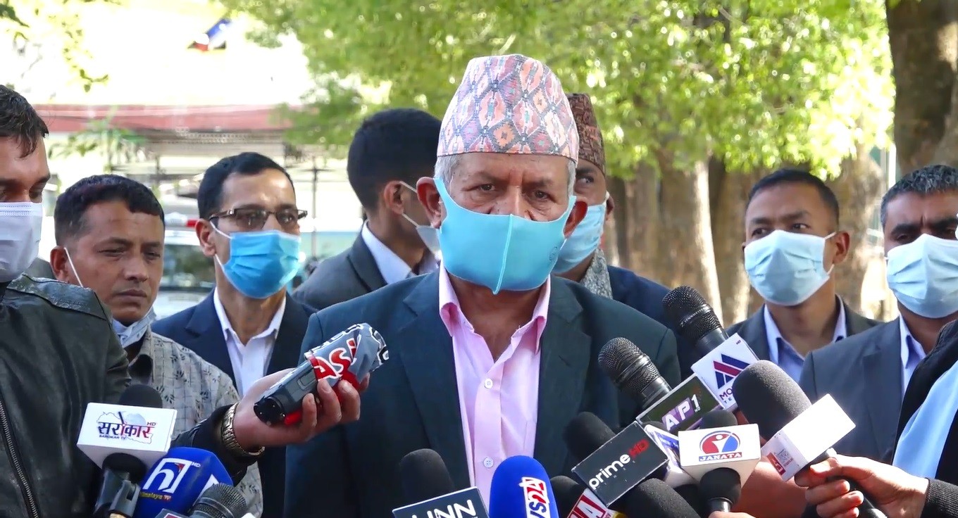 एमाले बैठक :  पार्टी एकता प्रयासलाई निरन्तरता दिने निष्कर्ष