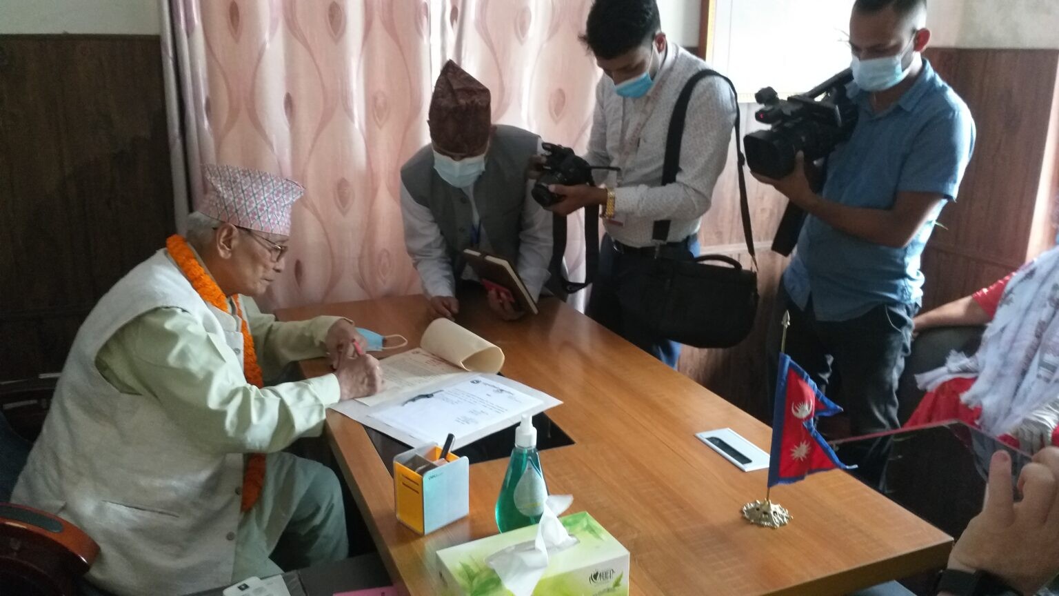 लुम्बिनी प्रदेश प्रमुख शेरचनद्वारा पदभार ग्रहण