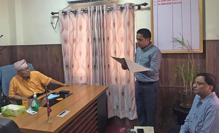 बहुमतको सरकार गठनका लागि लुम्बिनी प्रदेशका सांसदहरुको माग