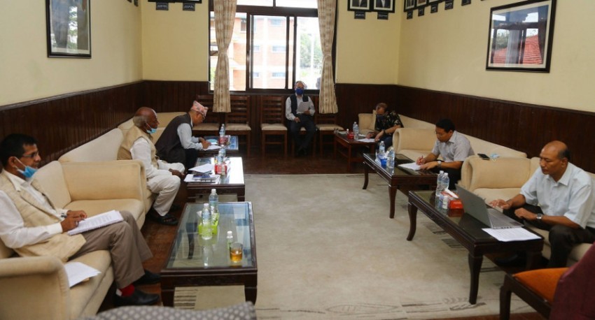 सत्ता गठबन्धनको कार्यदलको बैठक बालुवाटारमा जारी