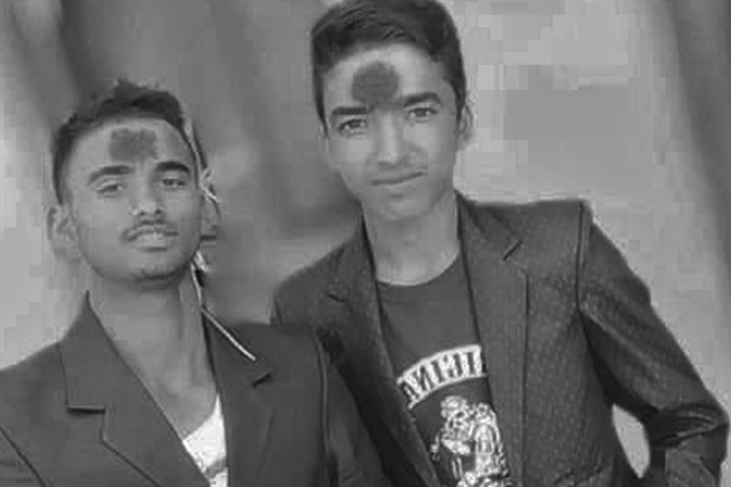 बैतडीमा करेन्ट लागेर दाजुभाइको मृत्यु