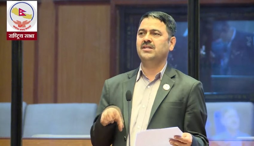 सरकारी कार्यालयका हरेक गतिविधि बाहिर देख्न सक्ने गरी सीसीक्यामेरा राखियोस् : खिमलाल देवकोटा