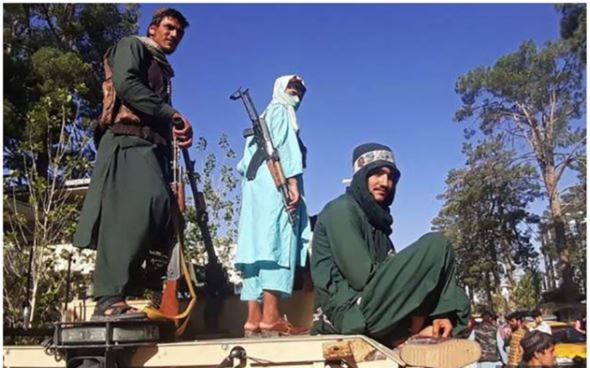 अफगानिस्तानको आधा भन्दा धेरै प्रान्तीय राजधानी तालिबानको कब्जामा