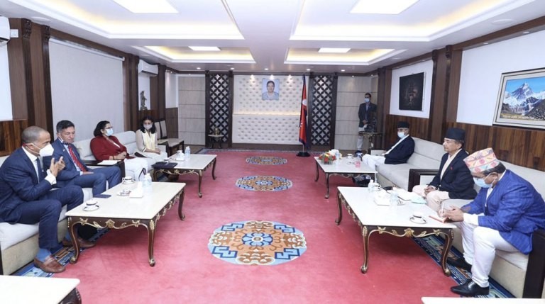 एमसीसी उपाध्यक्ष फतिमाद्वारा राजनैतिक भेटघाटलाई तिव्रता