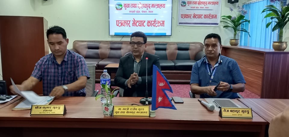 मेरो सम्पत्तिबारे म आफै कन्फ्युज छुः दीपक मनाङे