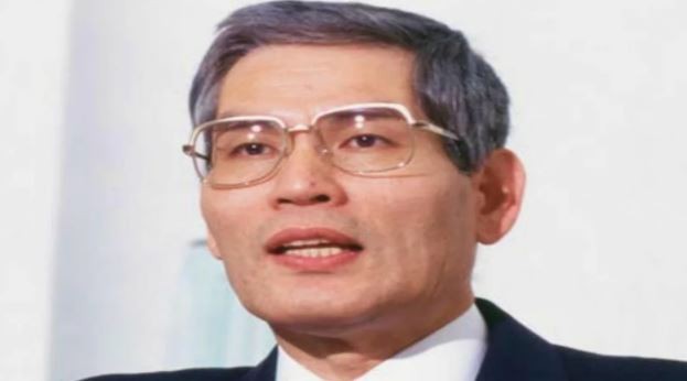 ताकीजाकी बने जापानका सबभन्दा धनी व्यक्ति,  कहिल्यै कलेज गएनन्