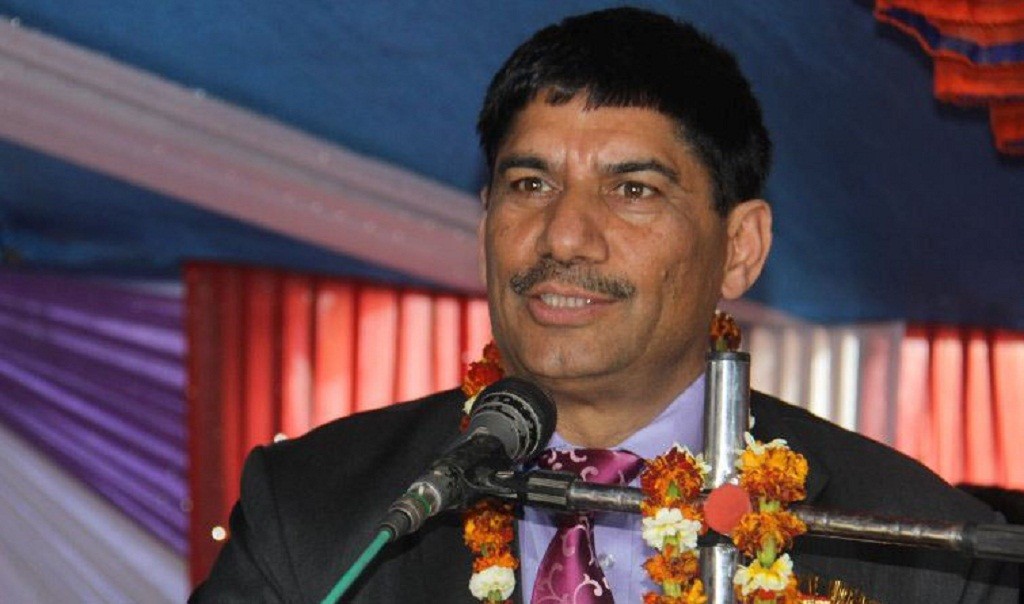 मल नल्याएर कालोसूचीमा परेका ठेकेदारलाई प्रबल जनसेवा श्री पदक