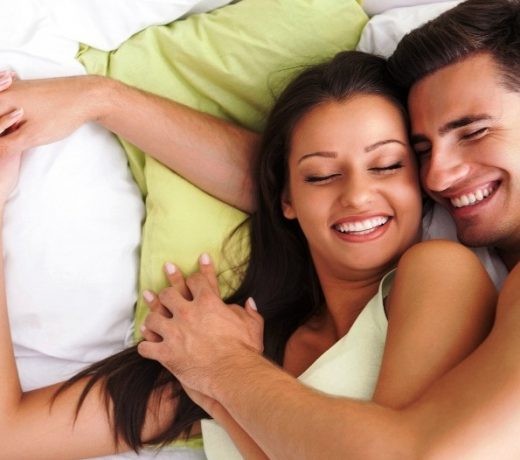 यौन जीवनलाई रोमान्टिक बनाउने ५ उपयोगी टिप्स