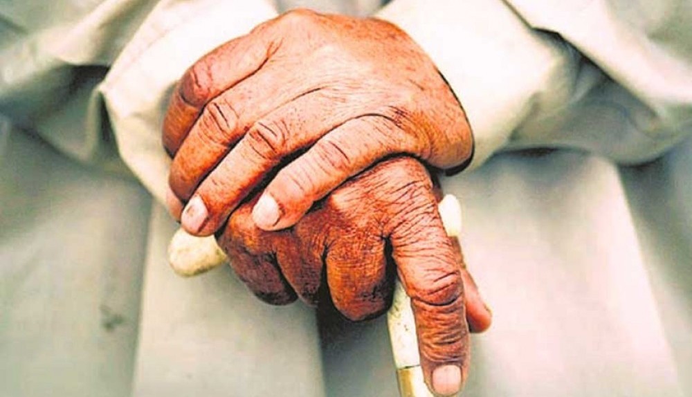 आज ज्येष्ठ नागरिक दिवस मनाइँदै