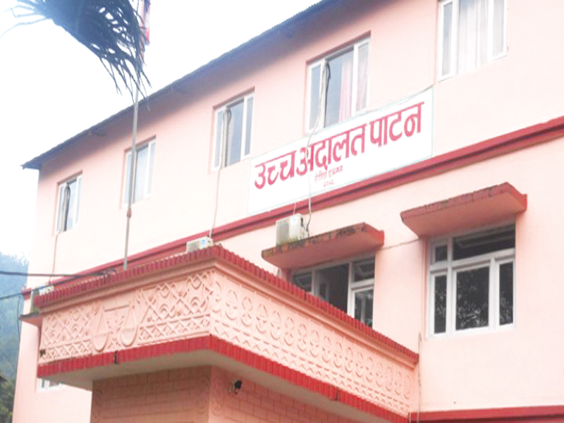 सरकारी शिक्षक र कर्मचारीलाई कांग्रेसको महाधिवेशन प्रतिनिधि नबनाउन उच्च अदालतको आदेश