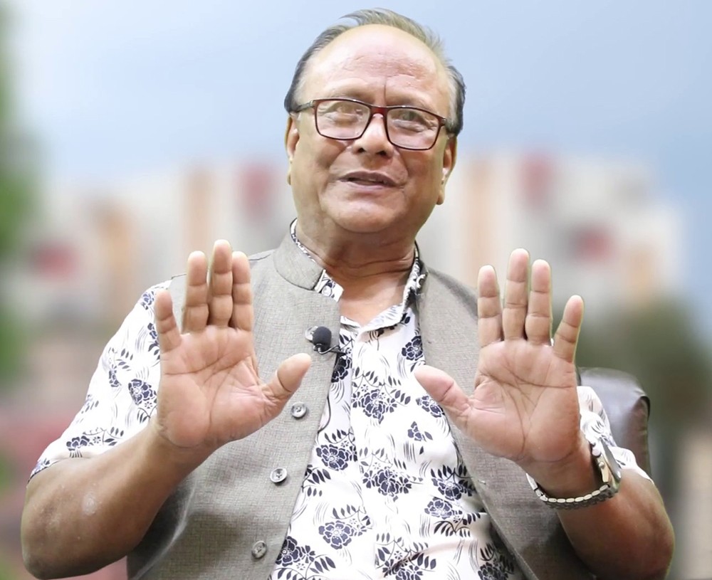 उद्योग मन्त्री गजेन्द्र हमालले दिए राजीनामा