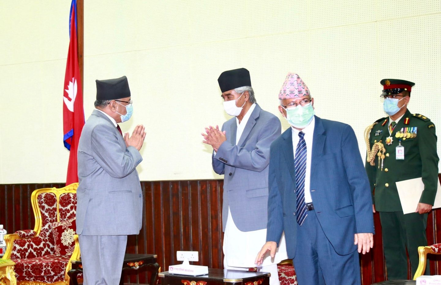 सत्ता गठबन्धनका प्रमुख नेताहरुबीच छलफल