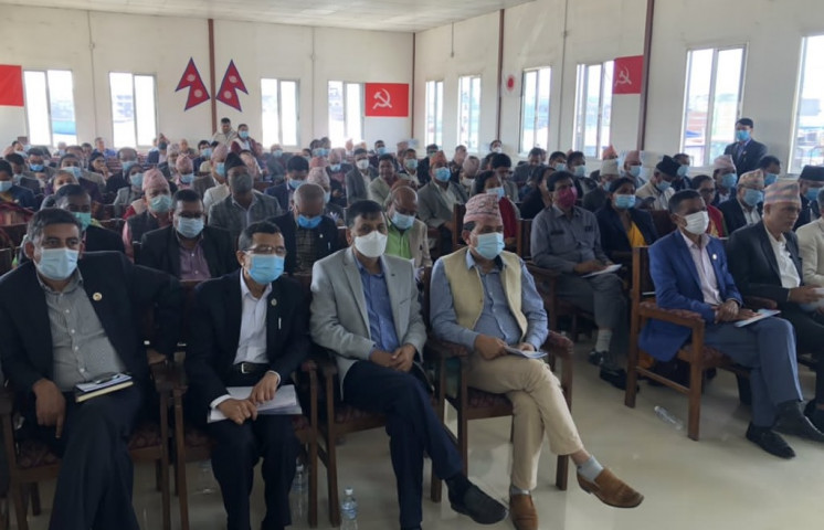 एमालेको १०औ महाधिवेशनका लागि १२ समिति गठन