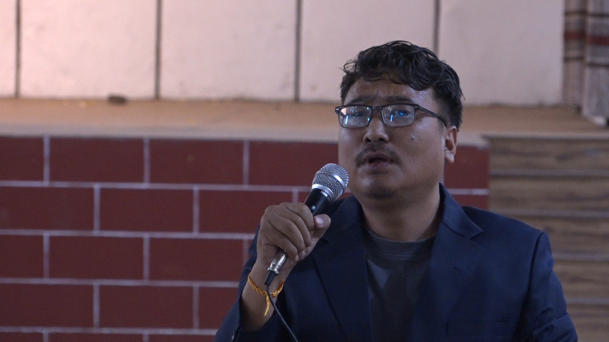 अब बन्ने सरकारले विद्यार्थी संगठन खारेज गर्ने निर्णय आगोको गोलामा हात हाले सरह हुनेछः नेविसंघ