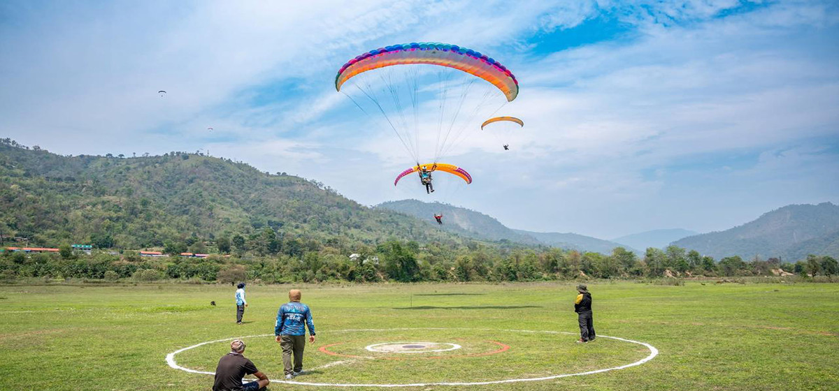 धरानमा पहिलो नेपाल प्याराग्लाइडिङ प्रिमियर लिग सुरु