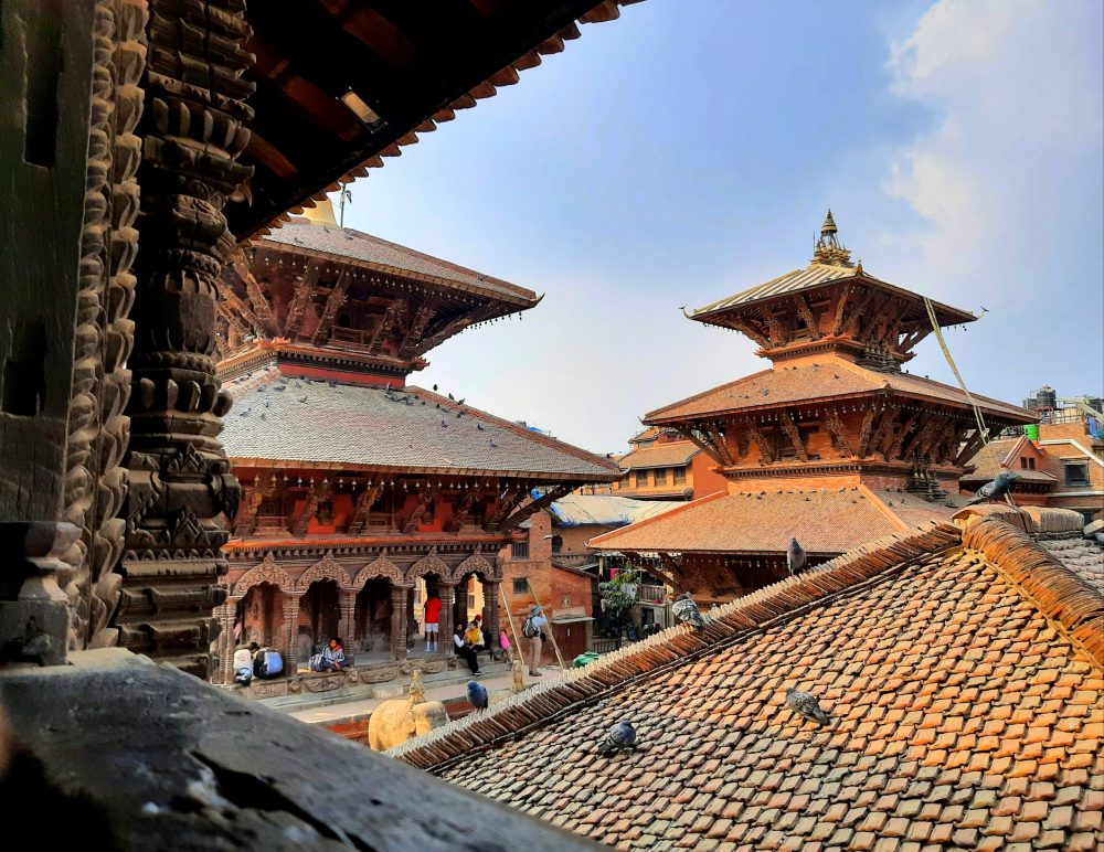 लामपाटीको छाना फेरियो