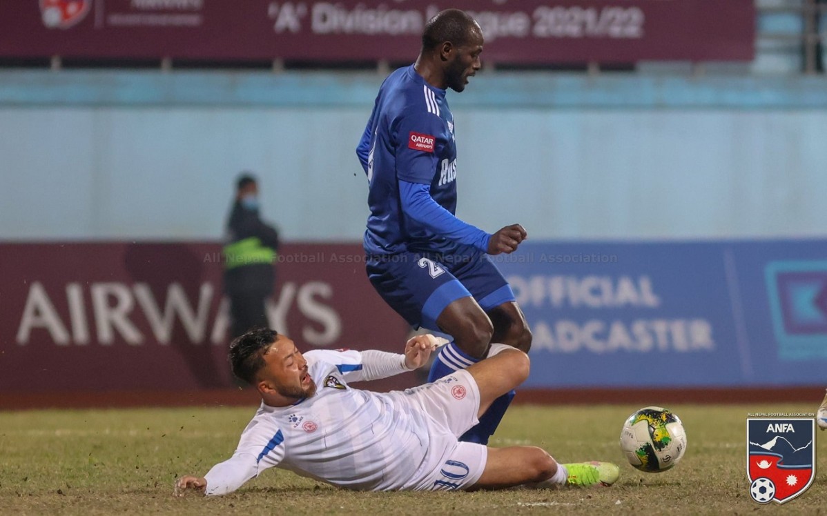 ए डिभिजन लिगमा थ्रीस्टार र एनआरटीको बराबरी