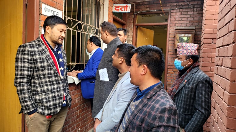 स्वास्थ्यमन्त्री खतिवडाविरुद्ध अख्तियारमा उजुरी दर्ता (पत्रसहित)