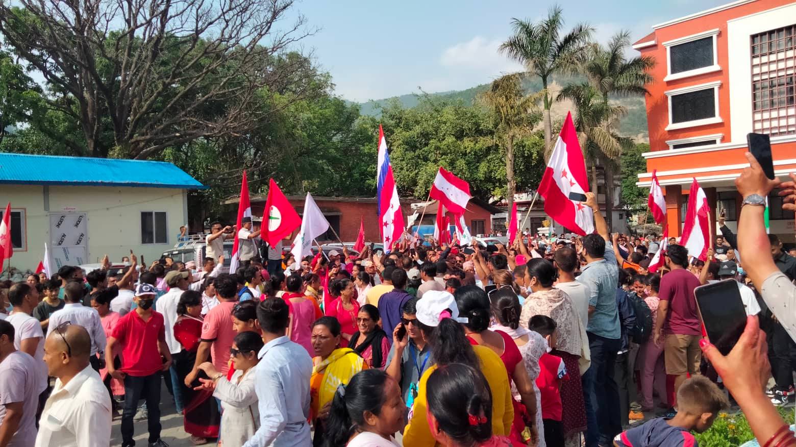 बुटवल मेयरमा परिणाम घोषणा नहुँदै विजय उत्सव सुरु