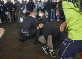 जापानी प्रधानमन्त्री किशिदामाथि बम आक्रमणको प्रयास 