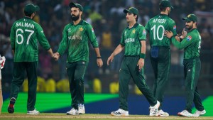 टी-२० विश्वकपमा निराशाजनक प्रदर्शनपछि पाकिस्तानी खेलाडीलाई ५० लाख जरिवाना