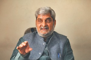 हृदयेश त्रिपाठीले चुनावी गठबन्धनका लागि दलहरूलाई पत्र पठाउँदै 