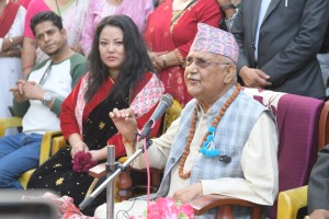 जनता अब बाठो भइसके, भ्रम फैलाउनेलाई होइन, विकास गर्नेलाई रोज्छन्ः अध्यक्ष ओली