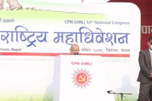 एमाले आकाशको उचाइमा पुगोस् : ठाकुर