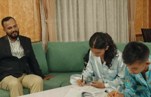 अजय अधिकारी ‘सुशील’को बालबालिकाको चाहनामा समर्पित गीत (भिडियोसहित)