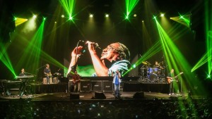 नेपथ्य स्वदेश यात्रामा निस्कियो, चार सहरमा लोकरक गुञ्जिने