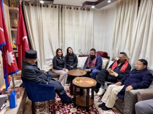 क्यासिनो उद्घाटनका लागि नेपाल आए सञ्जय दत्त, प्रचण्डसँग भेटवार्ता