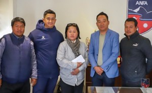 राष्ट्रिय महिला फुटबल टिमको प्रशिक्षकमा अनन्त थापा नियुक्त