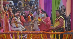 राष्ट्रपति भण्डारीद्धारा गुह्येश्वरीमा छठपूजा