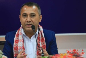 चुनाव नलड्ने कांग्रेसका महामन्त्री शर्माको घोषणा